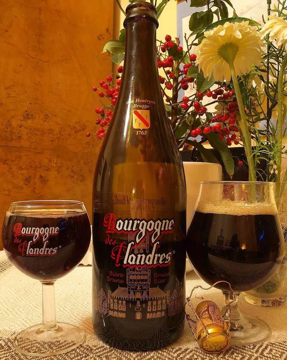 Bourgogne des Flandres beer and genever, Bruges